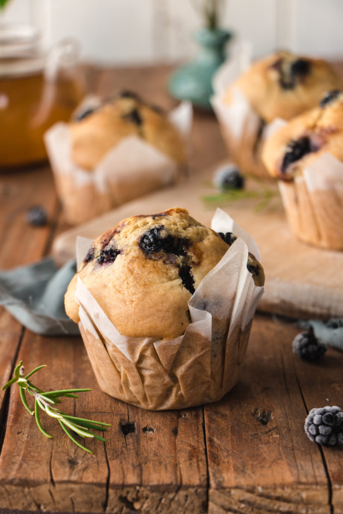 Muffins mûres romarin