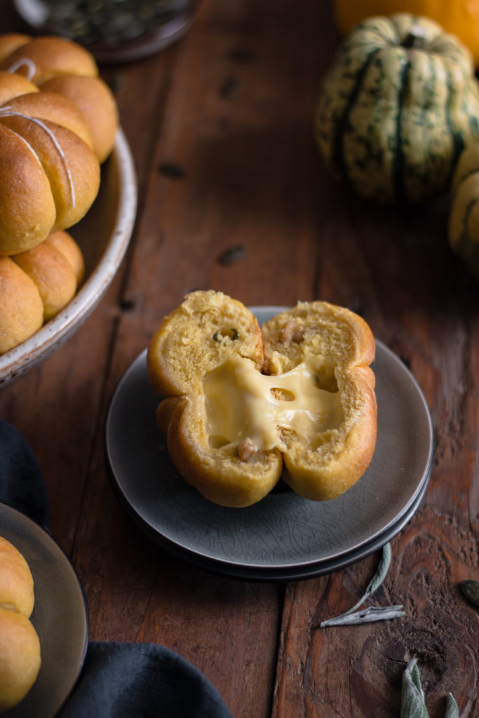 Brioches citrouille salées fourrées