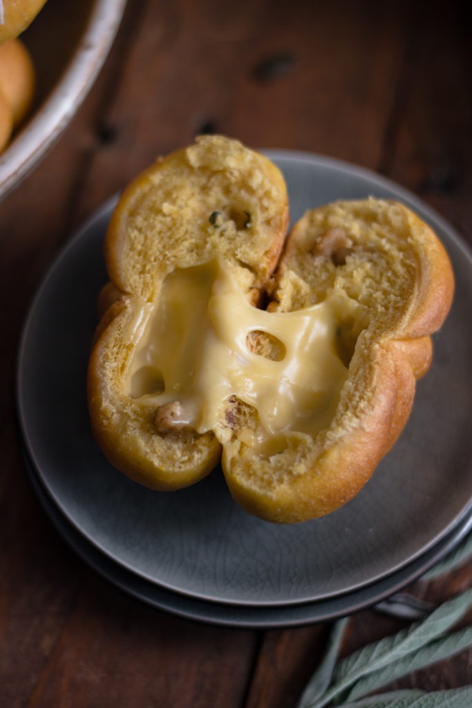 Brioches citrouille salées fourrées