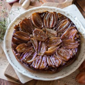 Tatin d'échalotes