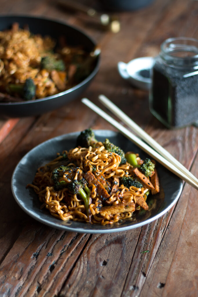 Nouilles tofu brocoli