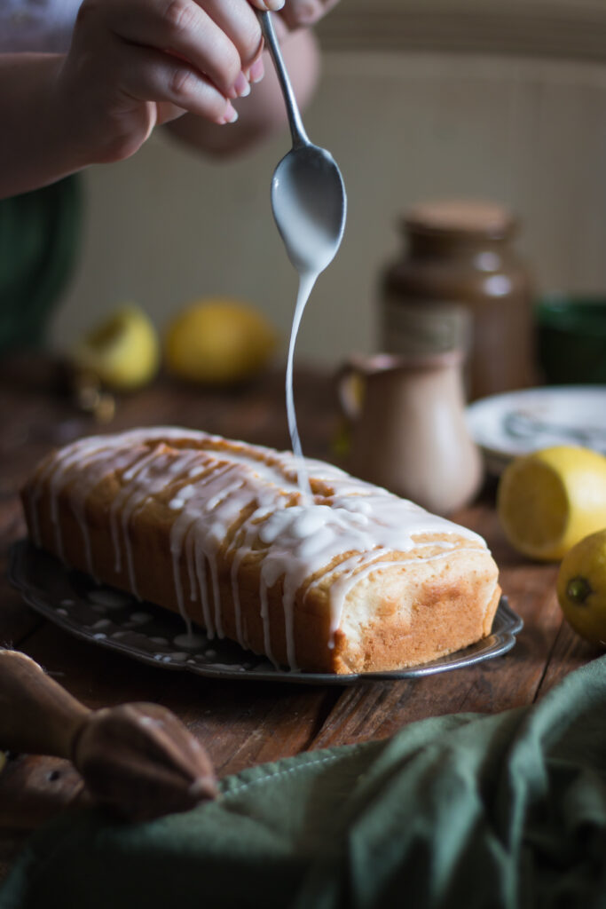 Depression cake citron