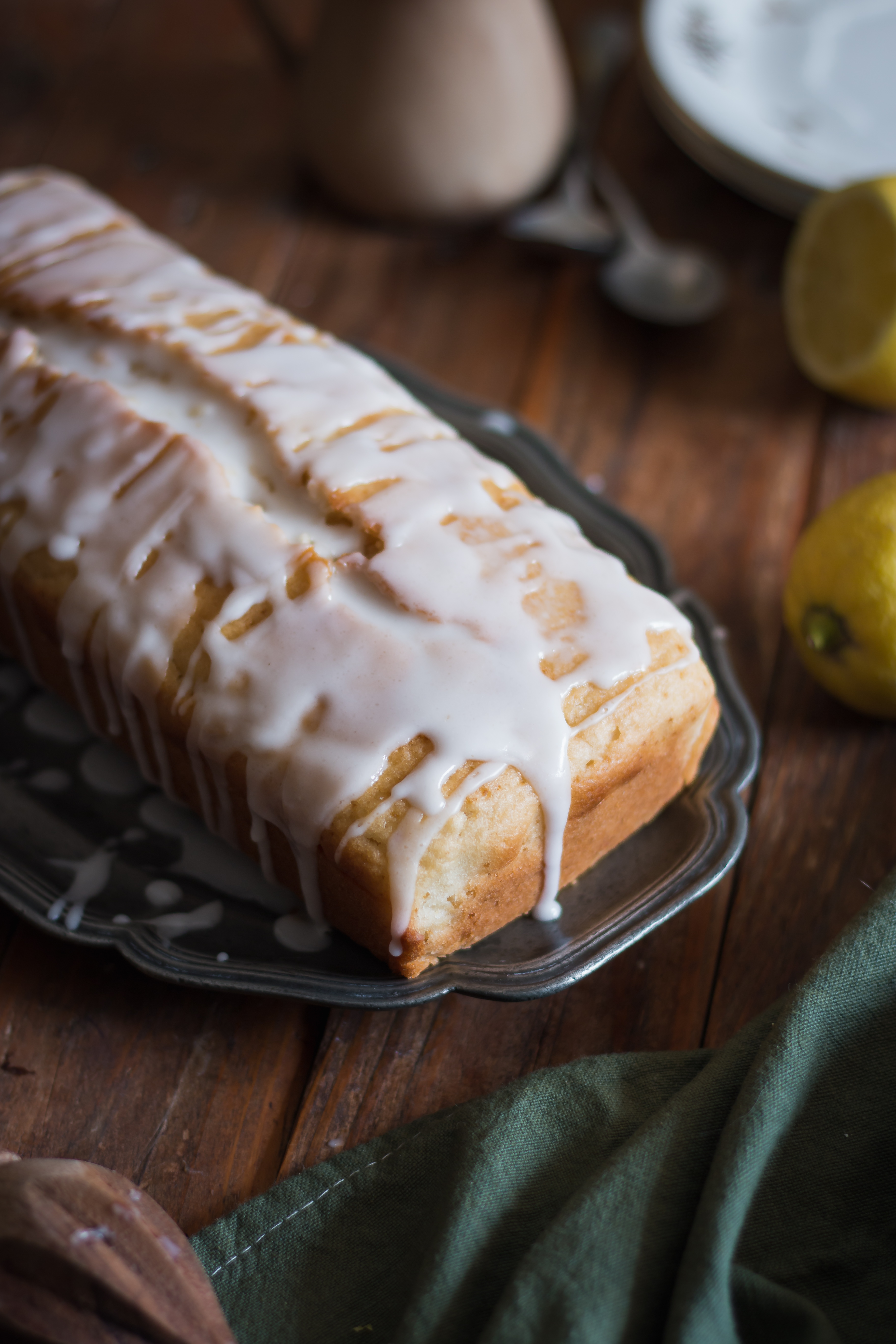 Depression cake citron