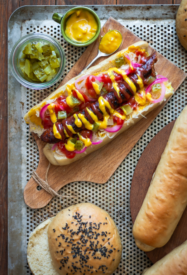 Pain burger hotdog