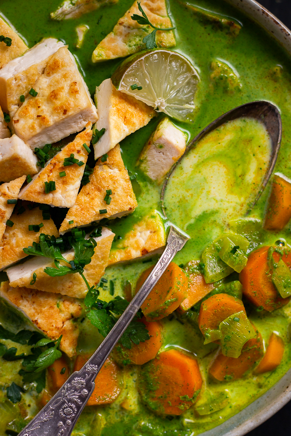 Tofu au curry vert