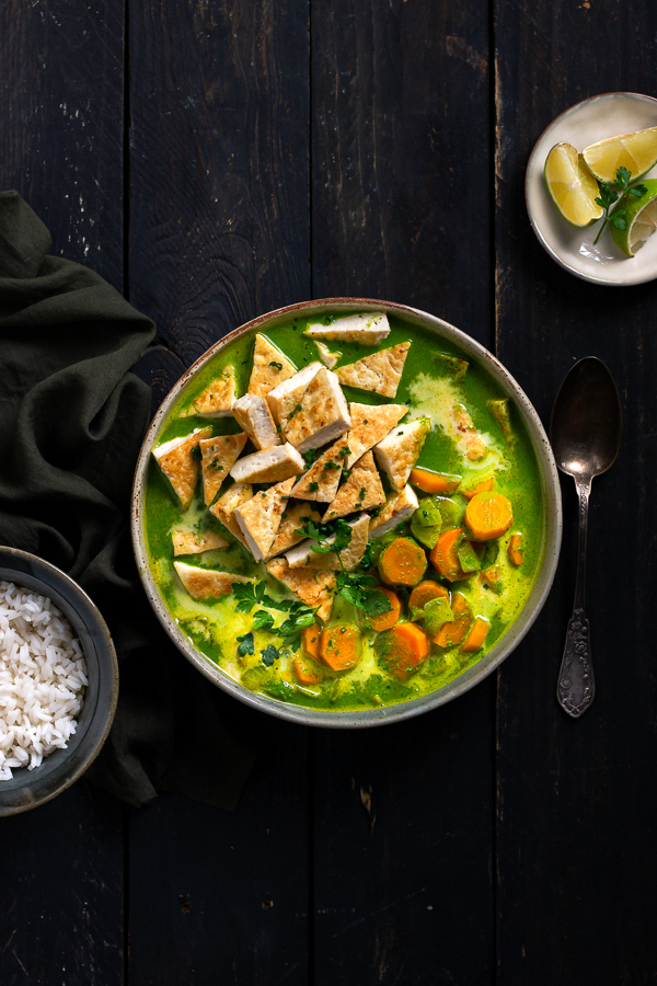 Tofu au curry vert